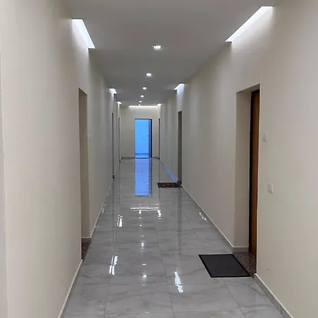 Frida Luxury Lezhë